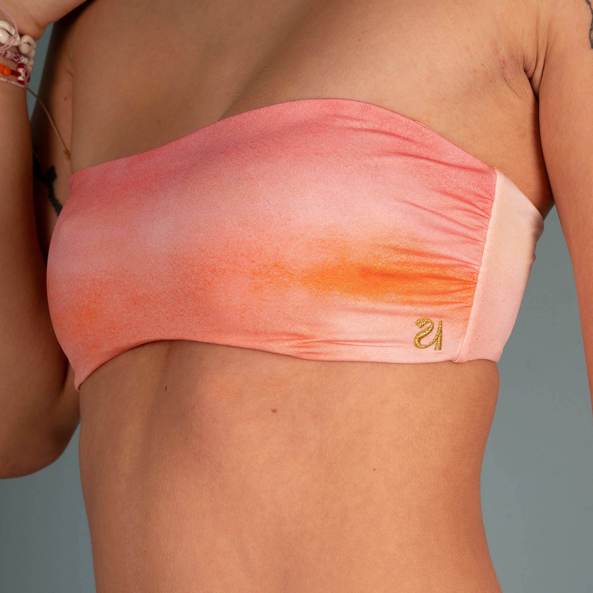 Bandeau sans bretelles - modèle Caliste vue de profil - détail sur matière et couture - taille 13 ans T3 - 21MARS